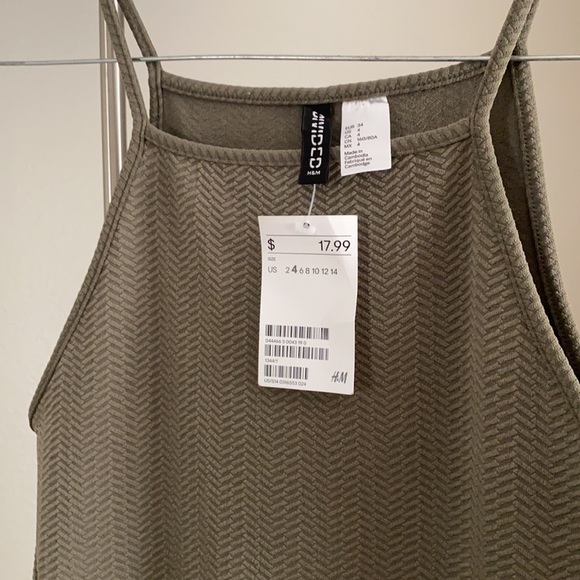 H&M CASUAL DRESS - Picture 3 of 3